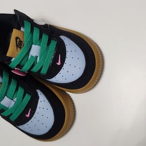 Nike Kids Sneakers - Black, Green, and Pink